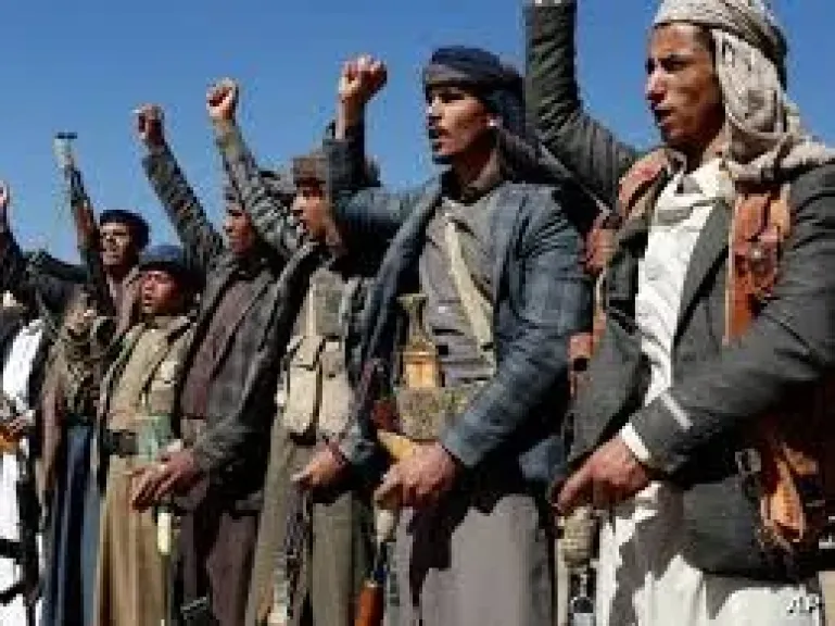 استراتيجية ”الابتزاز الإنساني”: كيف يستخدم الحوثي القوة لفرض المعادلات الجديدة مع المنظومة الدولية؟